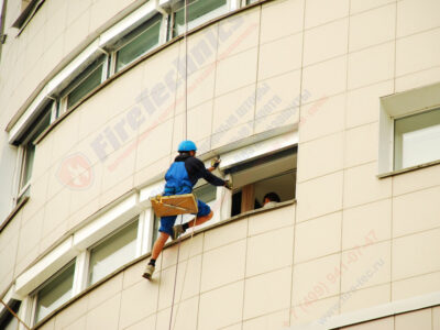 Противопожарные шторы FireTechnics на оконные проемы Противопожарные шторы FireTechnics на оконные проемы